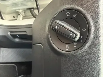 Photo 11 Volkswagen T-roc  1.0 TSI 110ch Life Plus