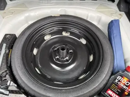 Photo 16 Volkswagen T-roc  1.0 TSI 110ch Life Plus