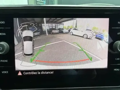 Photo 6 Volkswagen T-roc  1.0 TSI 110ch Life Plus