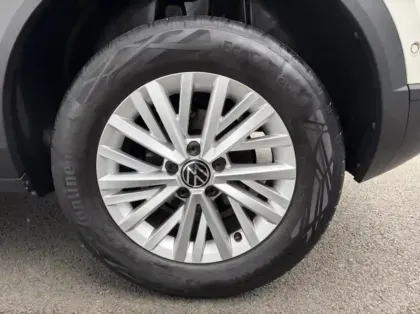 Photo 15 Volkswagen T-roc  1.0 TSI 110ch Life Plus