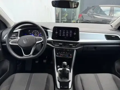 Photo 5 Volkswagen T-roc  1.0 TSI 110ch Life Plus