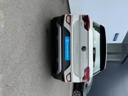 Photo 12 Volkswagen T-roc  1.0 TSI 110ch Life Plus