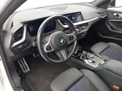 Photo 10 BMW Serie 1 Série 1 118iA 136ch M Sport DKG7