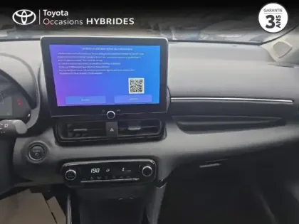 Photo 14 Toyota Yaris  116h Design 5p MC24