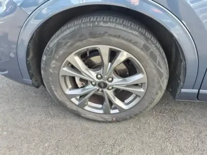 Photo 13 Ford Kuga  2.5 Duratec 190ch FHEV E85 ST-Line BVA