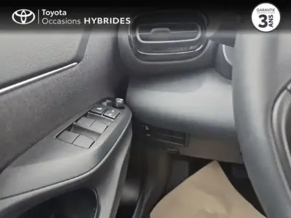 Photo 13 Toyota Yaris  Cross 116h Dynamic MY25