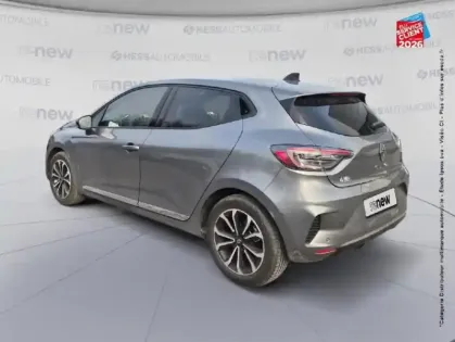 Photo 7 Renault Clio  1.6 E-Tech 145ch full hybrid Techno