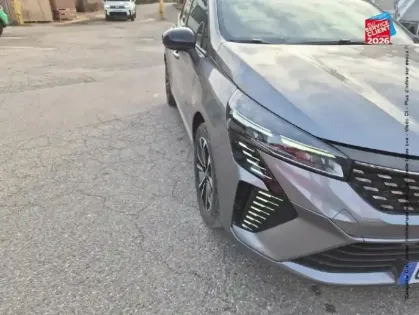 Photo 12 Renault Clio  1.6 E-Tech 145ch full hybrid Techno