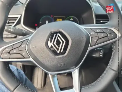 Photo 11 Renault Clio  1.6 E-Tech 145ch full hybrid Techno