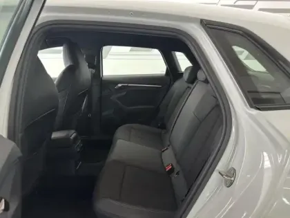 Photo 11 Audi A3  Sportback 35 TDI 150ch S line S tronic 7