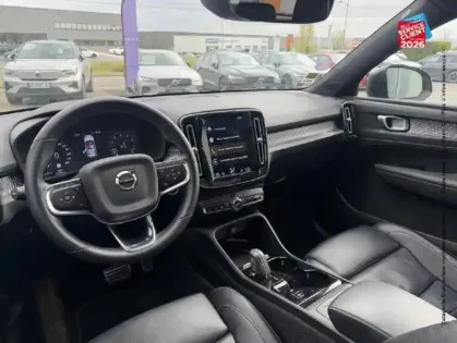 Photo 14 Volvo Xc40  T2 129ch R-Design Geartronic 8