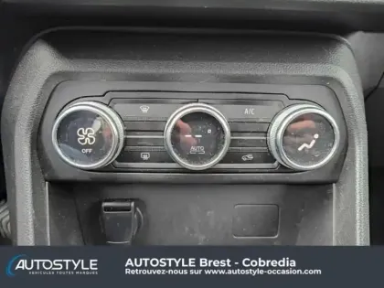 Photo 11 Dacia Sandero  1.0 TCe 90ch Stepway Confort