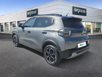 Photo 6 Citroën C3  1.2 Hybride 100ch MAX