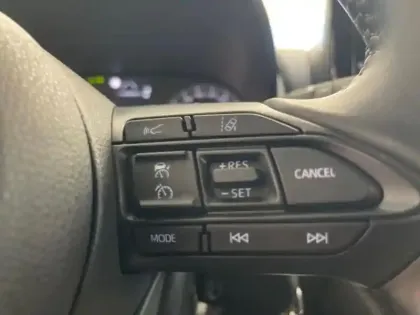 Photo 14 Toyota Yaris  120 VVT-i Dynamic Business 5p MC24