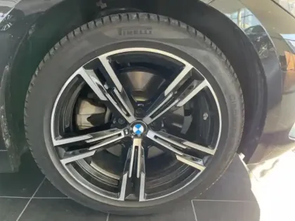 Photo 7 BMW Serie 3 Série 3 Touring 330eA 292ch M Sport