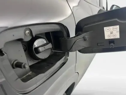 Photo 9 Renault Arkana  1.3 TCe mild hybrid 140ch Evolution EDC -22