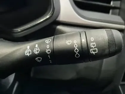 Photo 5 Renault Clio  1.6 E-Tech hybride 145ch Evolution