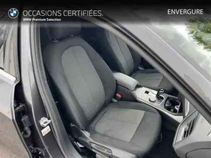 Photo 8 BMW Serie 1 Série 1 118dA 150ch Business Design 8cv