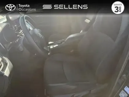 Photo 10 Toyota C-HR  1.8 Hybride 122ch Design E-CVT