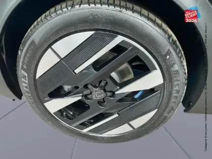 Photo 9 Peugeot 408  Hybrid 145ch GT e-DCS6