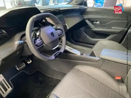 Photo 29 Peugeot 408  Hybrid 145ch GT e-DCS6