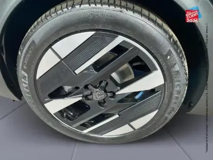 Photo 24 Peugeot 408  Hybrid 145ch GT e-DCS6