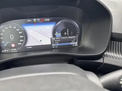 Photo 13 Volvo Xc40  T5 Recharge 180 + 82ch R-Design DCT 7