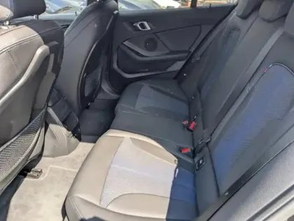 Photo 10 BMW Serie 1 Série 1 118iA 136ch M Sport DKG7