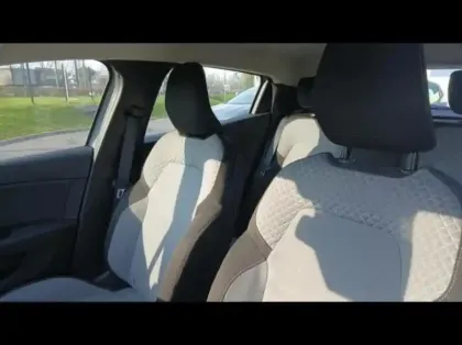 Photo 9 Renault Clio  1.0 TCe 90ch Evolution - 24