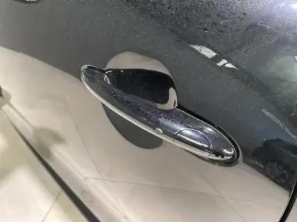 Photo 8 Mini Mini  JCW 231ch Edition Premium Plus BVA8