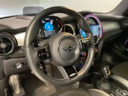 Photo 9 Mini Mini  JCW 231ch Edition Premium Plus BVA8