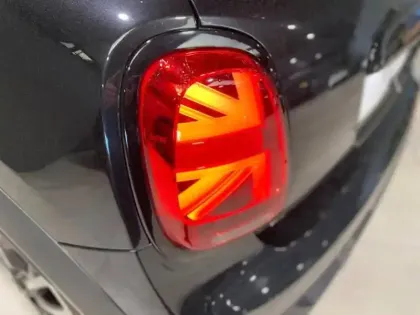 Photo 7 Mini Mini  JCW 231ch Edition Premium Plus BVA8