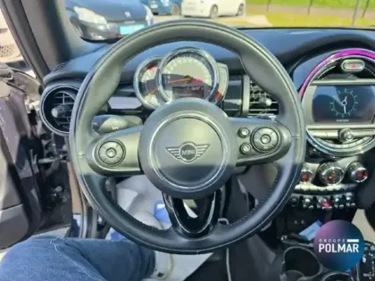 Photo 8 Mini Mini  Cooper 136ch Edition Greenwich BVA7 109g