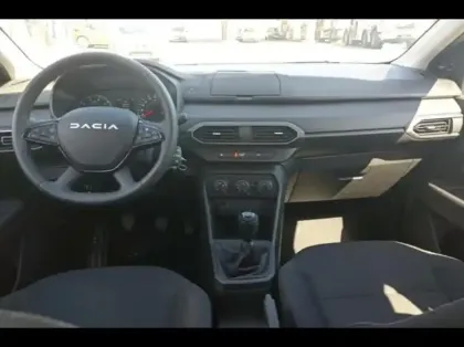 Photo 8 Dacia Sandero  1.0 SCe 65ch Essential