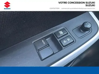 Photo 12 Suzuki Swift  1.2 Dualjet Hybrid 83ch Privilège AllGrip
