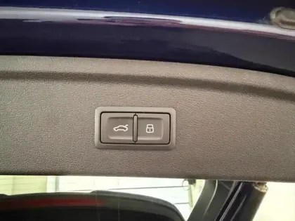 Photo 7 Audi A3  Sportback 1.4 TFSI e 204ch PHEV S line S tronic 6