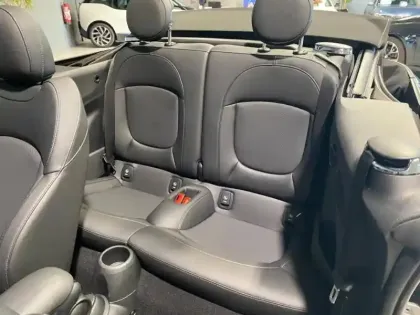 Photo 13 Mini Mini Cabrio Cooper 136ch Edition Premium Plus BVA7