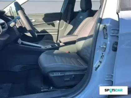 Photo 10 Jeep Avenger  1.2 Turbo T3 110ch MHEV Summit BVR6 eHybrid