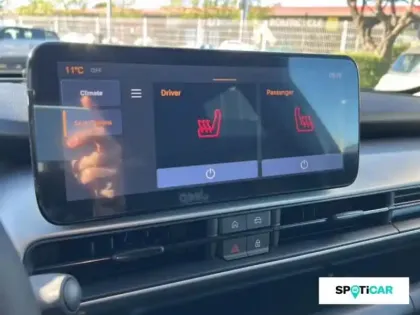 Photo 14 Jeep Avenger  1.2 Turbo T3 110ch MHEV Summit BVR6 eHybrid