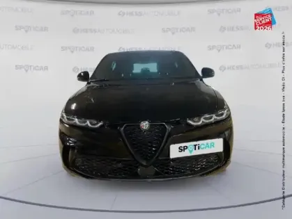 Photo 16 Alfa Romeo Tonale  1.3 Ibrida Plug-In 280ch Veloce AT6 e-Q4