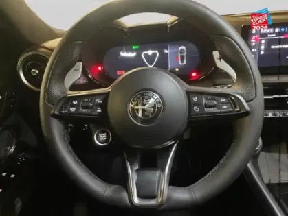 Photo 11 Alfa Romeo Tonale  1.3 Ibrida Plug-In 280ch Veloce AT6 e-Q4