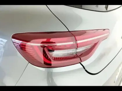 Photo 8 Renault Clio  1.0 TCe 90ch Evolution