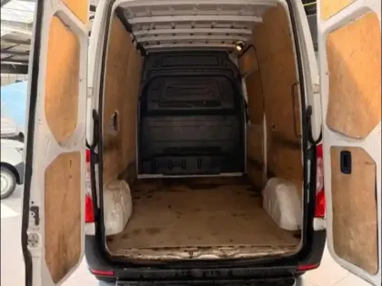 Photo 8 Mercedes Sprinter  Fg 311 CDI 39 3T5 First 12M3 (17415?ht)