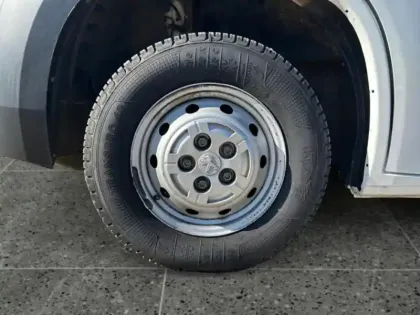 Photo 11 Peugeot Boxer  Fg 330 L2H2 2.2 BlueHDi S&S 120ch