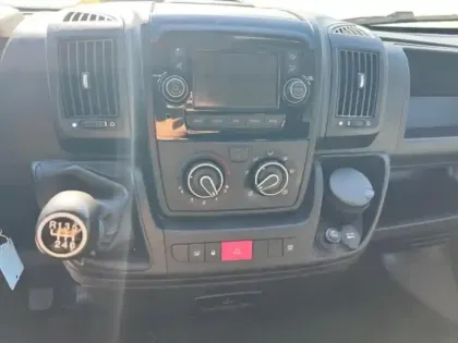 Photo 9 Peugeot Boxer  Fg 330 L2H2 2.2 BlueHDi S&S 120ch