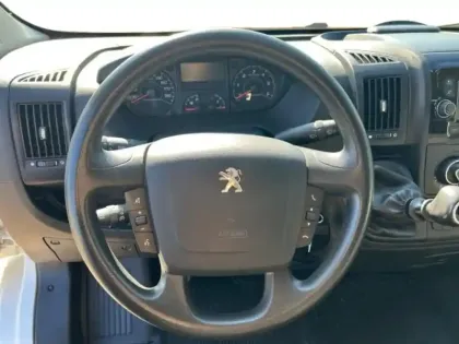 Photo 10 Peugeot Boxer  Fg 330 L2H2 2.2 BlueHDi S&S 120ch