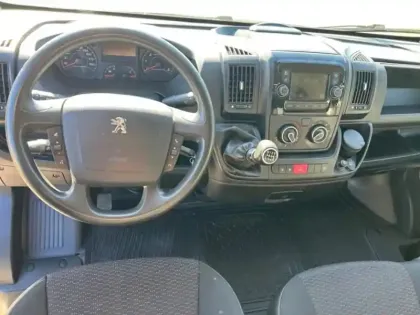 Photo 8 Peugeot Boxer  Fg 330 L2H2 2.2 BlueHDi S&S 120ch