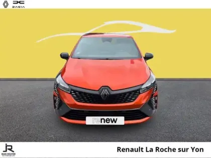 Photo 8 Renault Clio  1.6 E-Tech 145ch full hybrid esprit Alpine - 24