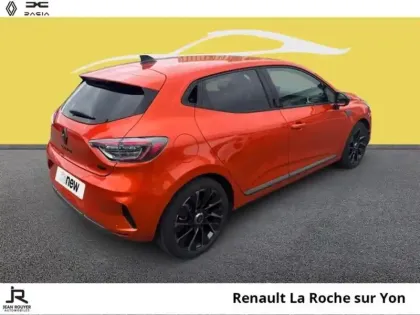 Photo 11 Renault Clio  1.6 E-Tech 145ch full hybrid esprit Alpine - 24