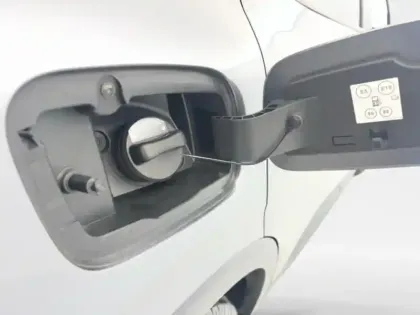 Photo 9 Renault Arkana  1.6 E-Tech hybride 145ch Evolution -22